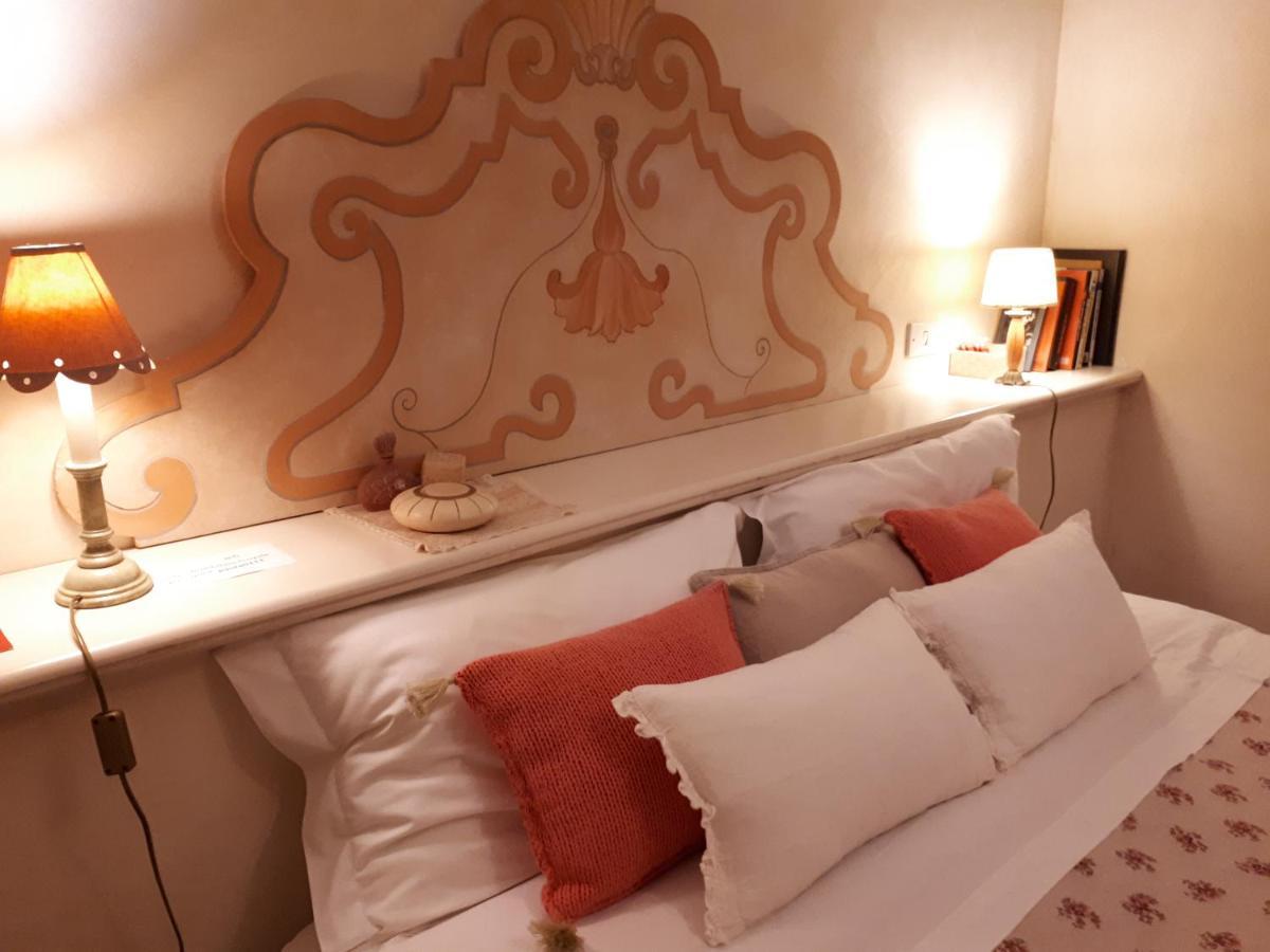 Bed and Breakfast Dependance Royale Caserta Zewnętrze zdjęcie