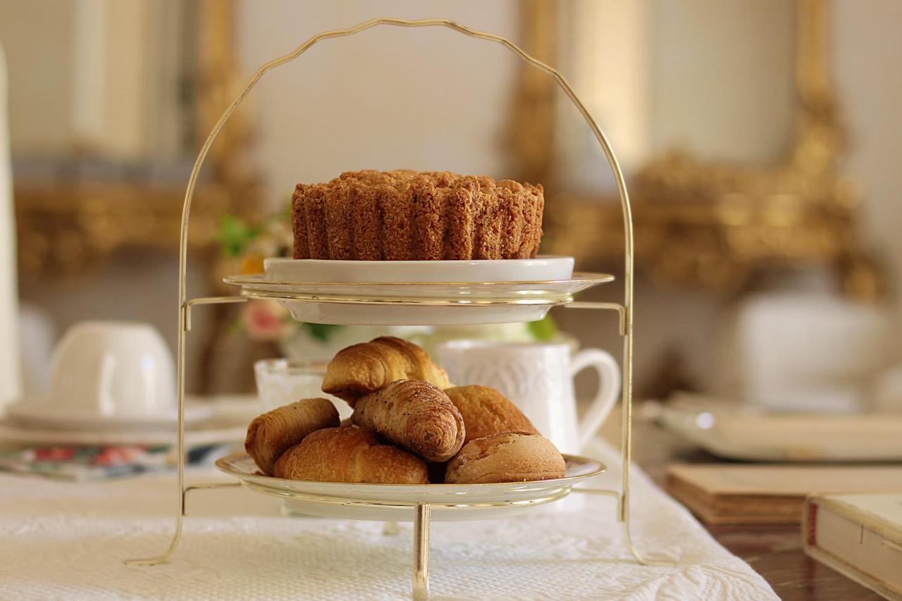 Bed and Breakfast Dependance Royale Caserta Zewnętrze zdjęcie
