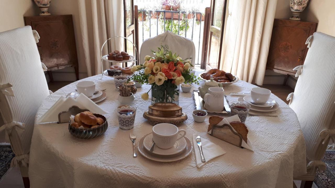 Bed and Breakfast Dependance Royale Caserta Zewnętrze zdjęcie